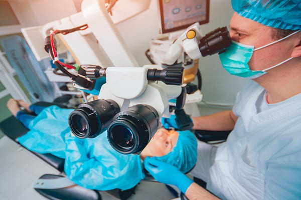 lasik vs pkr docteur romain nicolau specialiste chirurgie refractive chirurgie laser yeux ophtalmo paris lasik vs pkr docteur romain nicolau specialiste chirurgie refractive chirurgie laser yeux ophtalmo paris