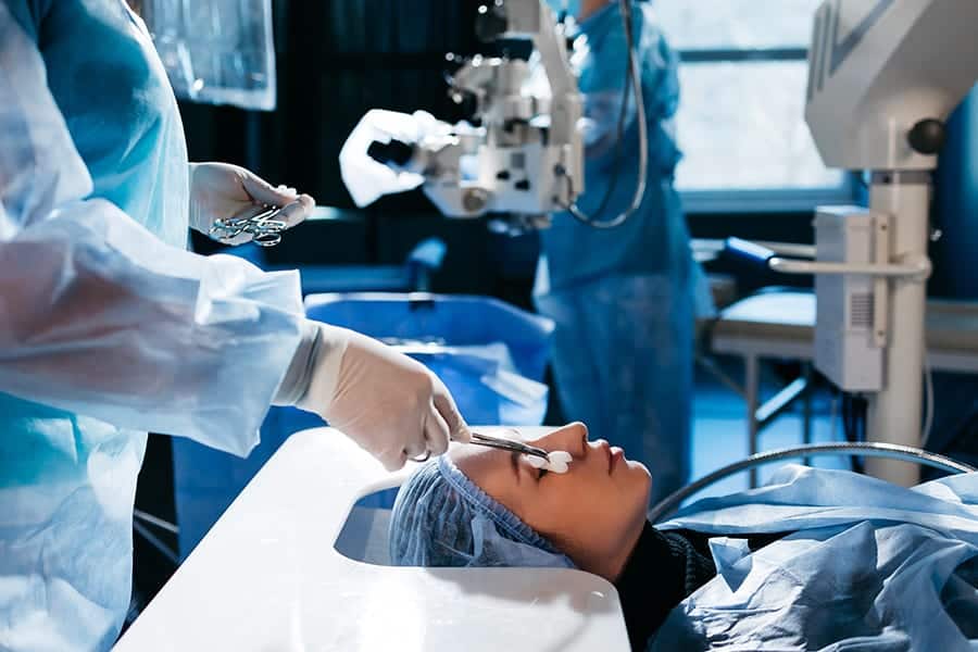 VisuMax 800 et myopie : la chirurgie réfractive micro-invasive